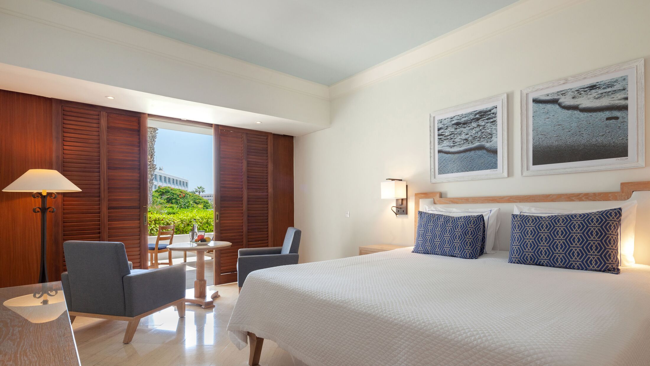 Annabelle-2023-Terrace-Garden-View-Room-001-102915-Hybris