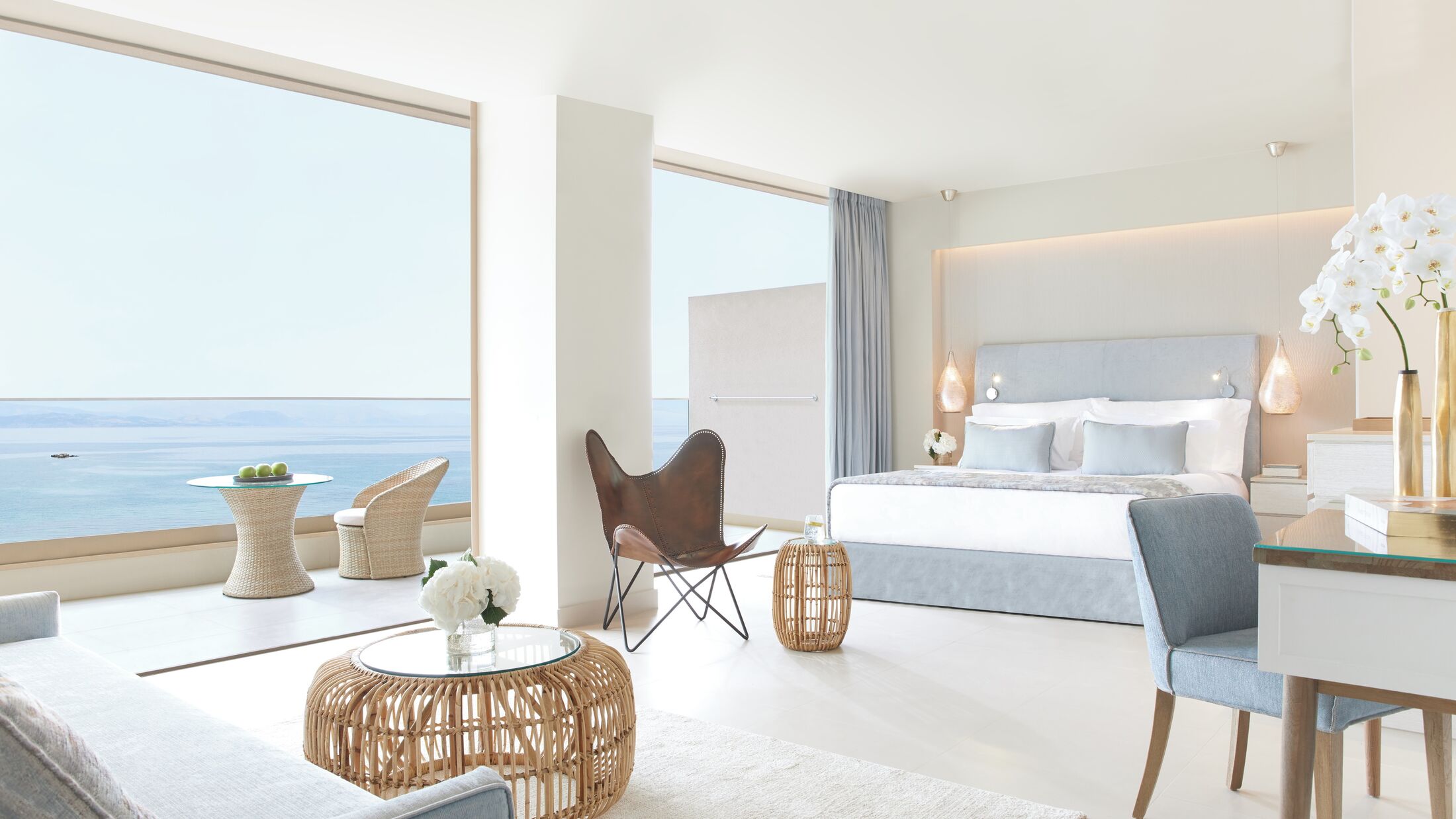Ikos-Dassia-2022-Panorama-Junior-Suite-Sea-View-001-120991-Hybris