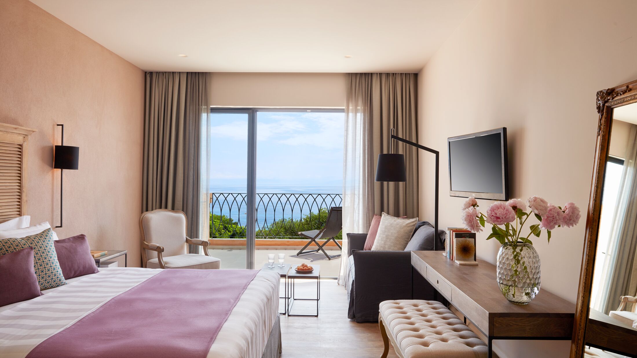 MarBella Nido Suite Hotel & Villas