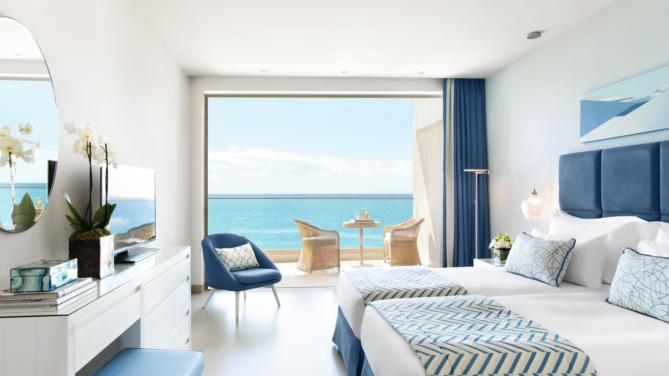 Ikos-Oceania-2023-Family-Room-Sea-View-001-119737-Hybris