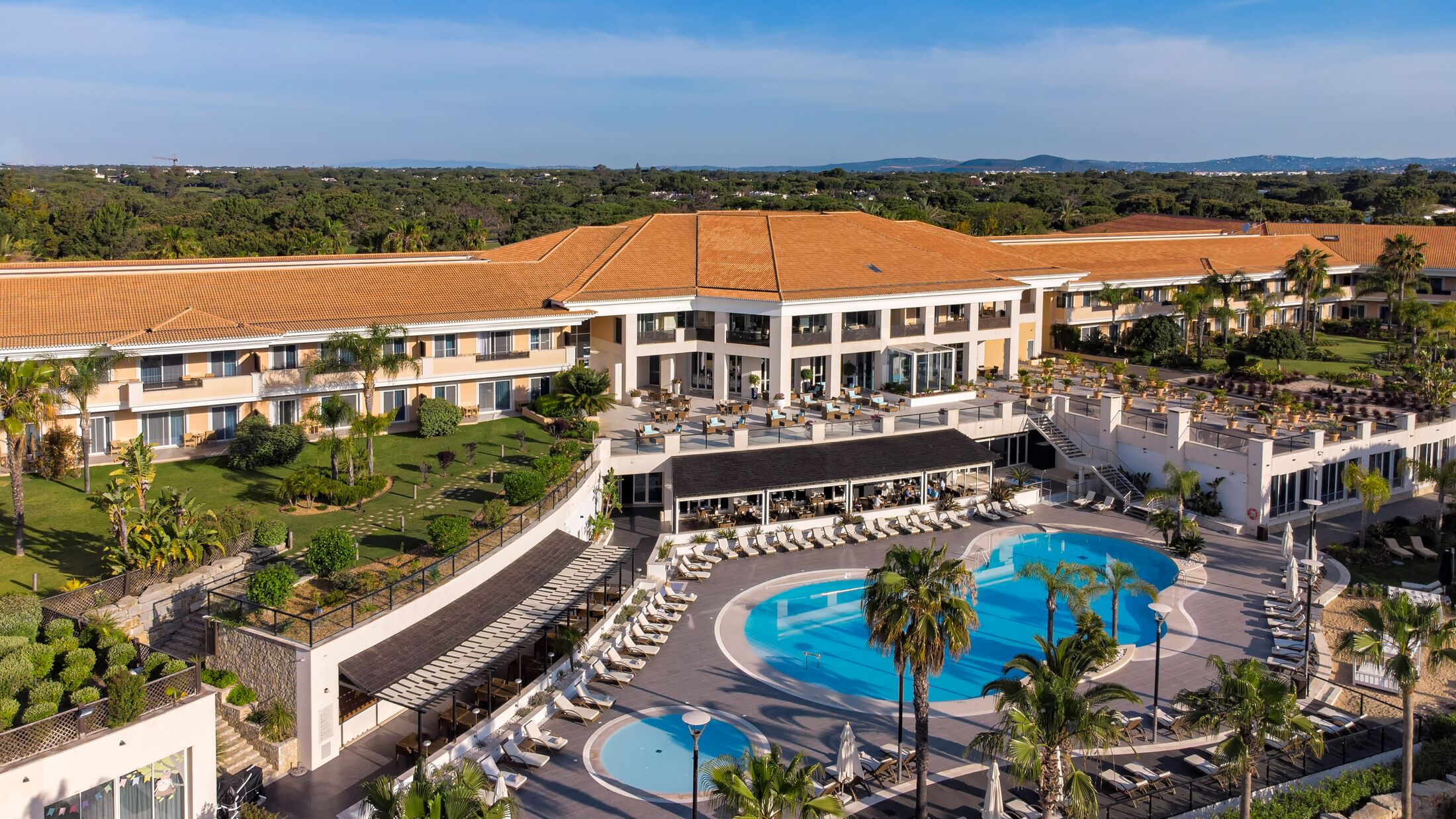 Wyndham-Grand-Algarve-2024-Aerial-View-001-121964-Hybris