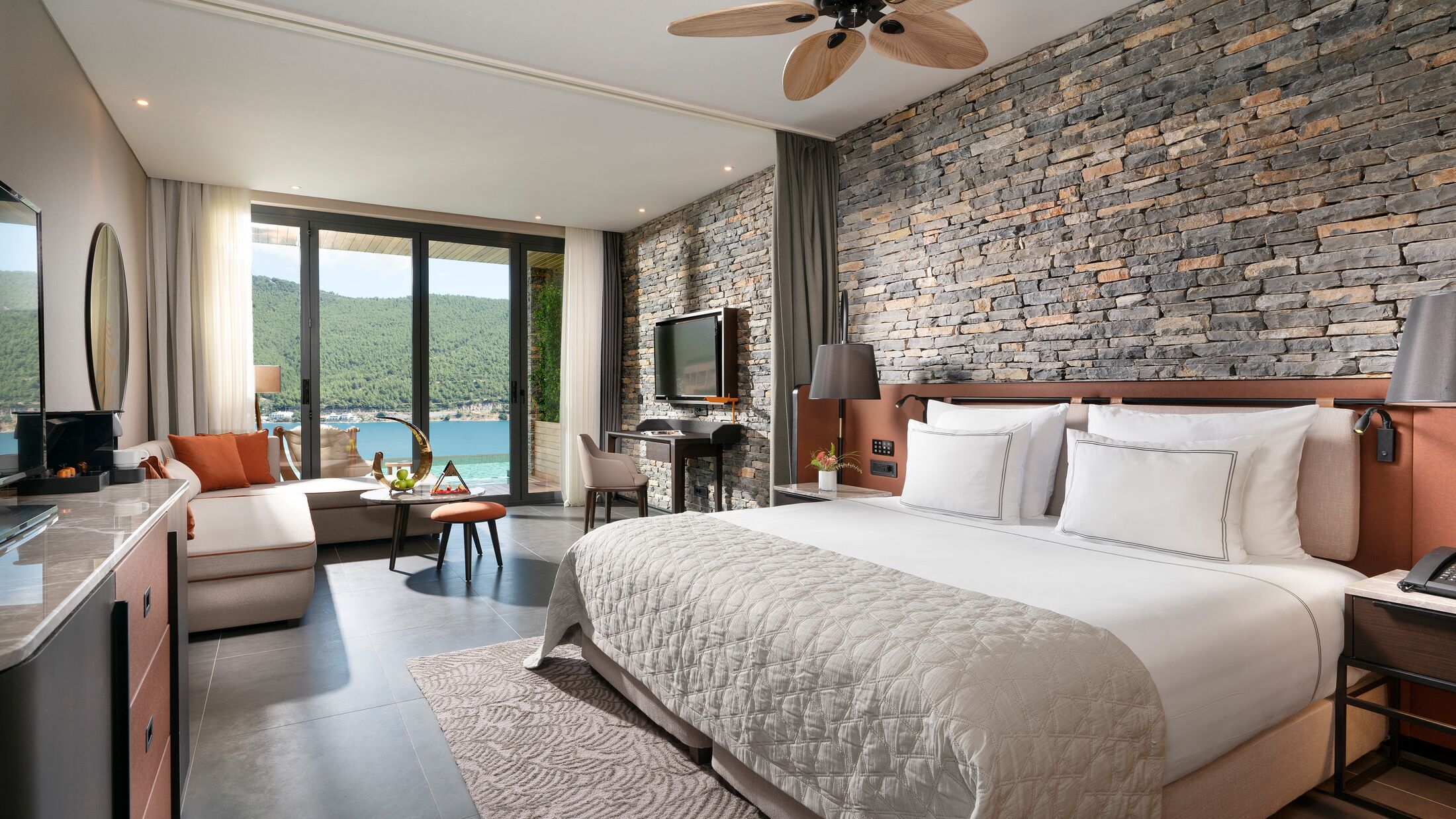 Laguna Deluxe Room