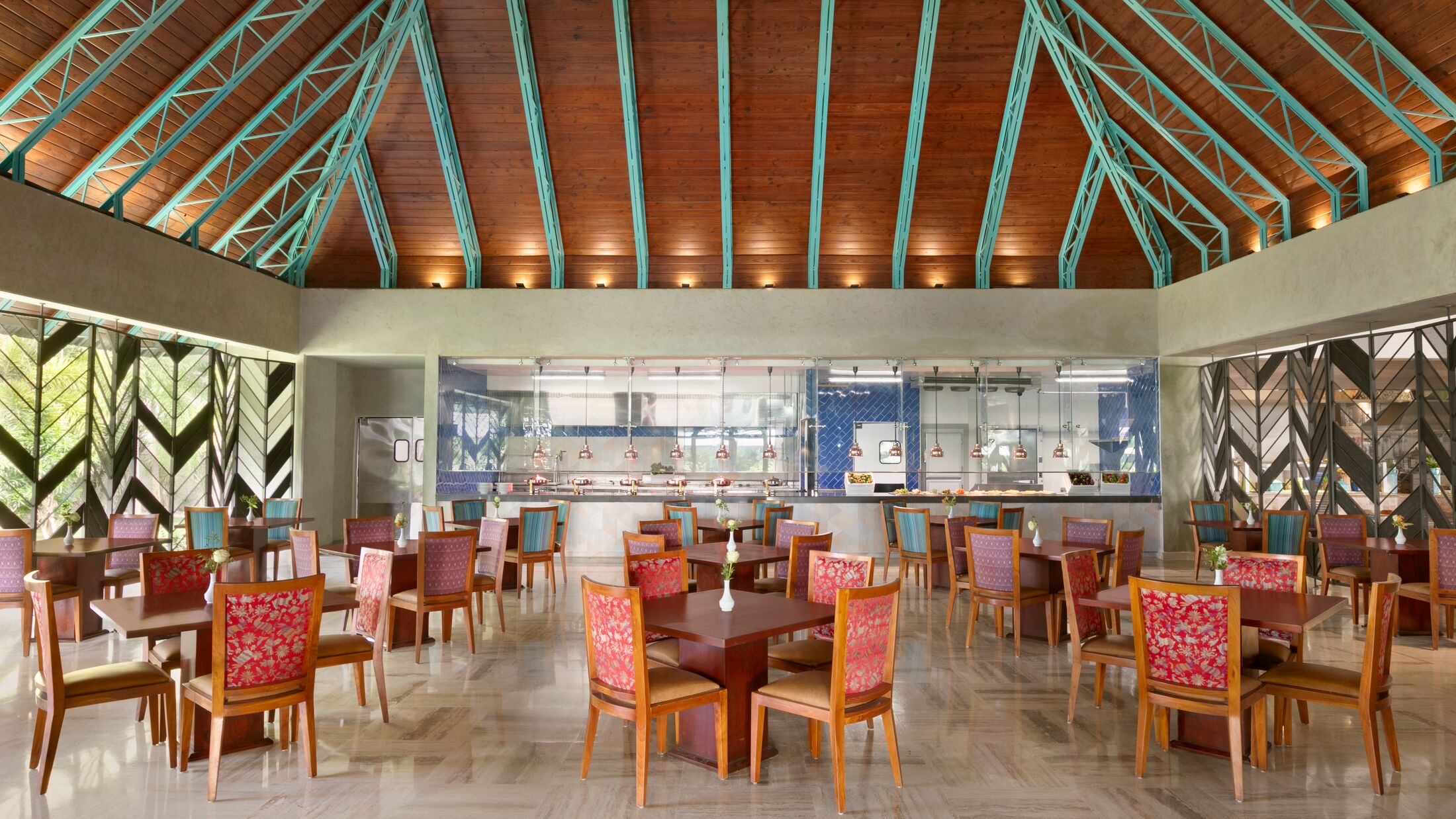 Hilton-La-Romana-Family-2023-Ausangate-Restaurant-001-121911-Hybris