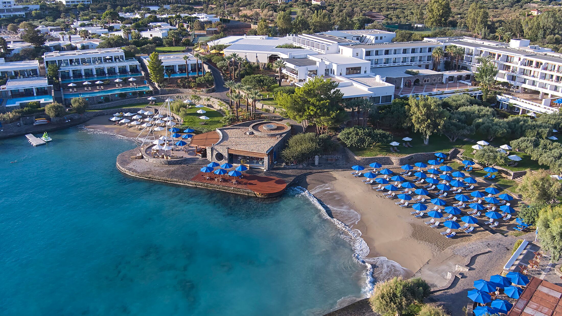 Elounda-Bay-2025-Aerial-View-001-101361-Hybris