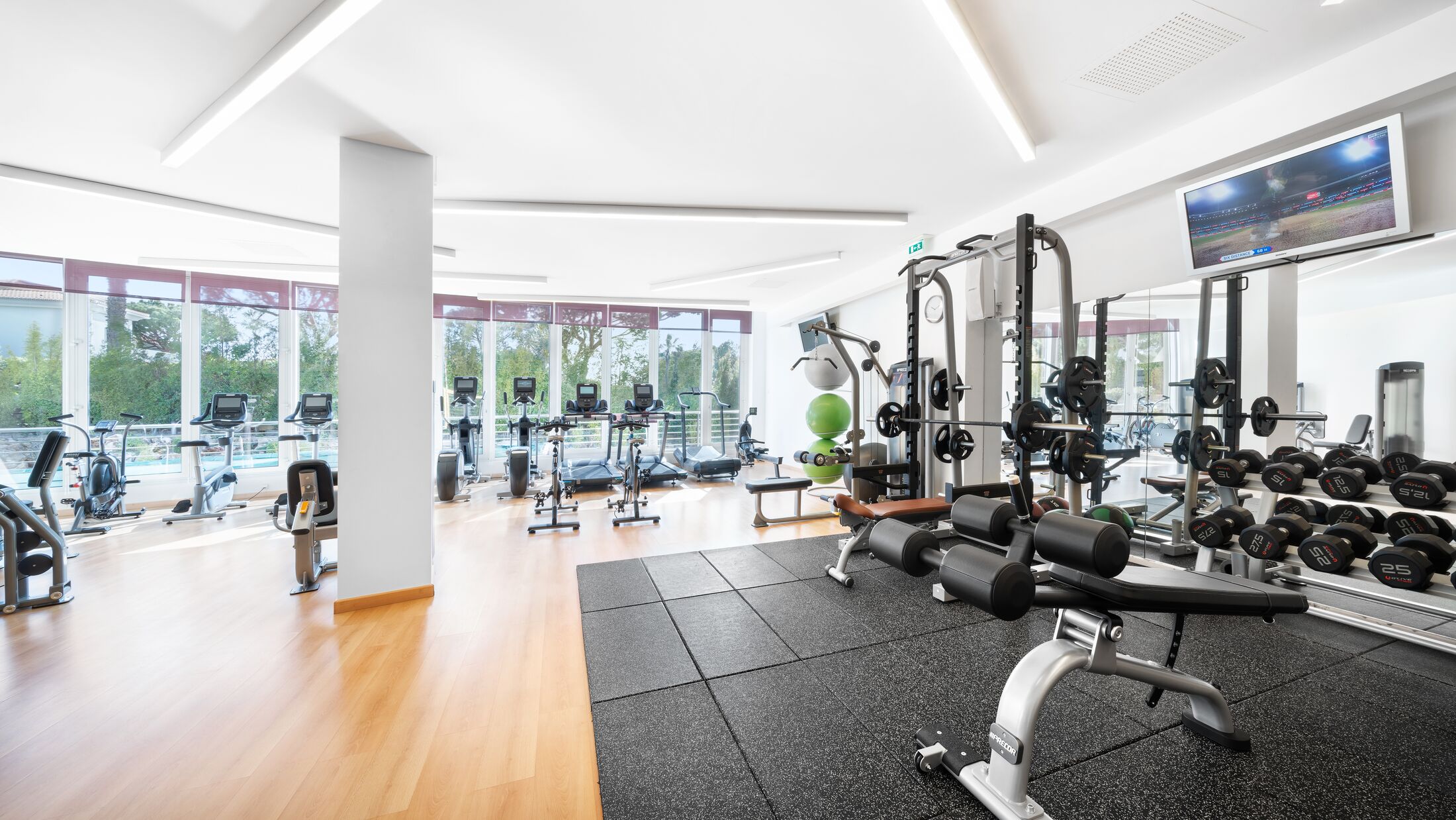 Wyndham-Grand-Algarve-2024-Gym-001-121964-Hybris