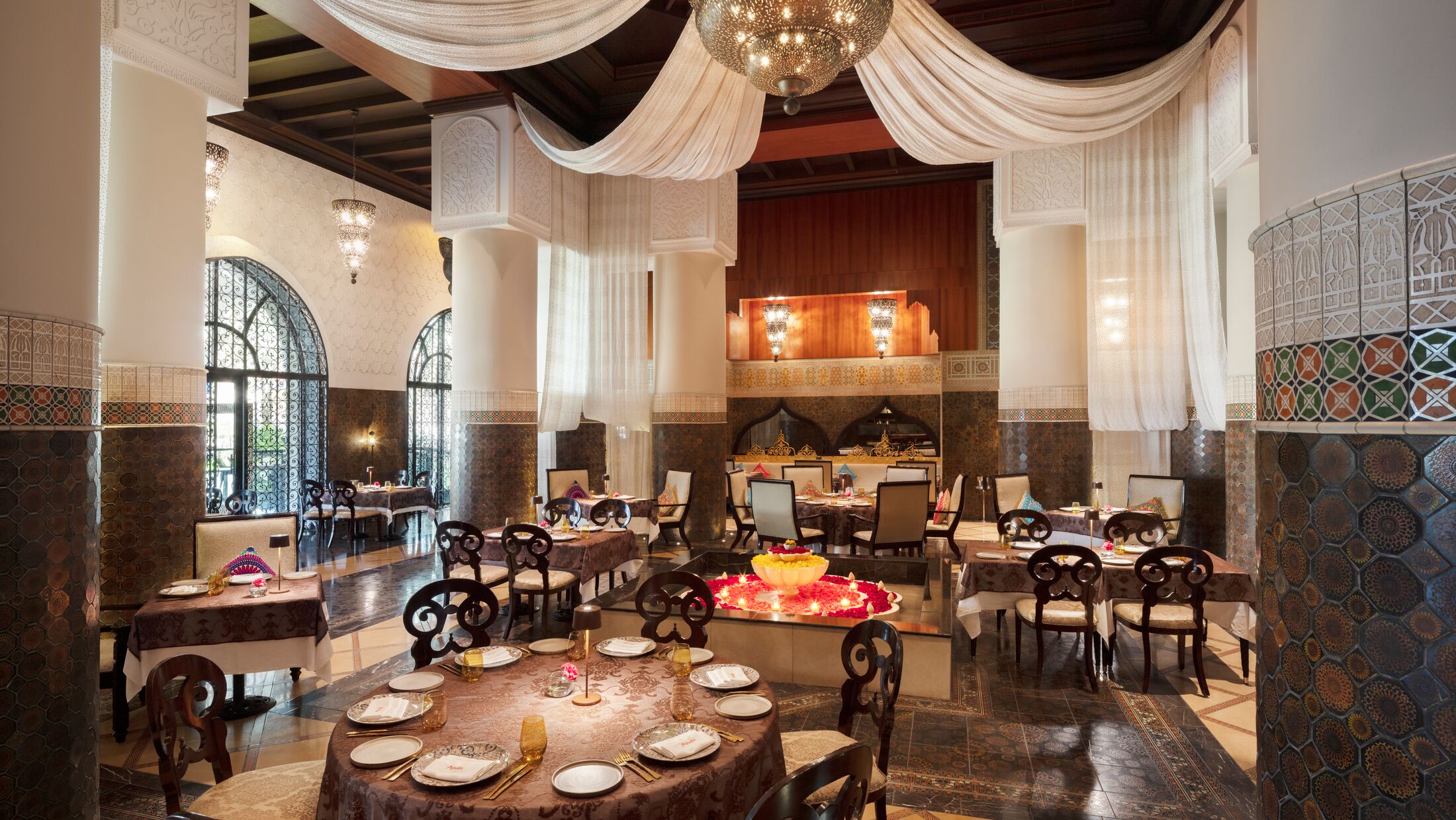 Jumeirah-Zabeel-Saray-2024-Restaurant-Amala-003-118945-Hybris